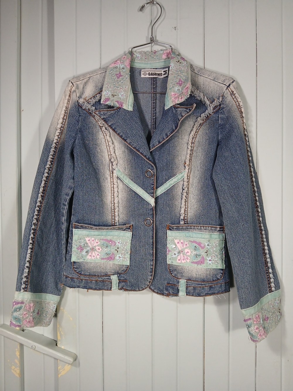 Vintage Light Wash Denim Blazer with Beaded Floral Accents